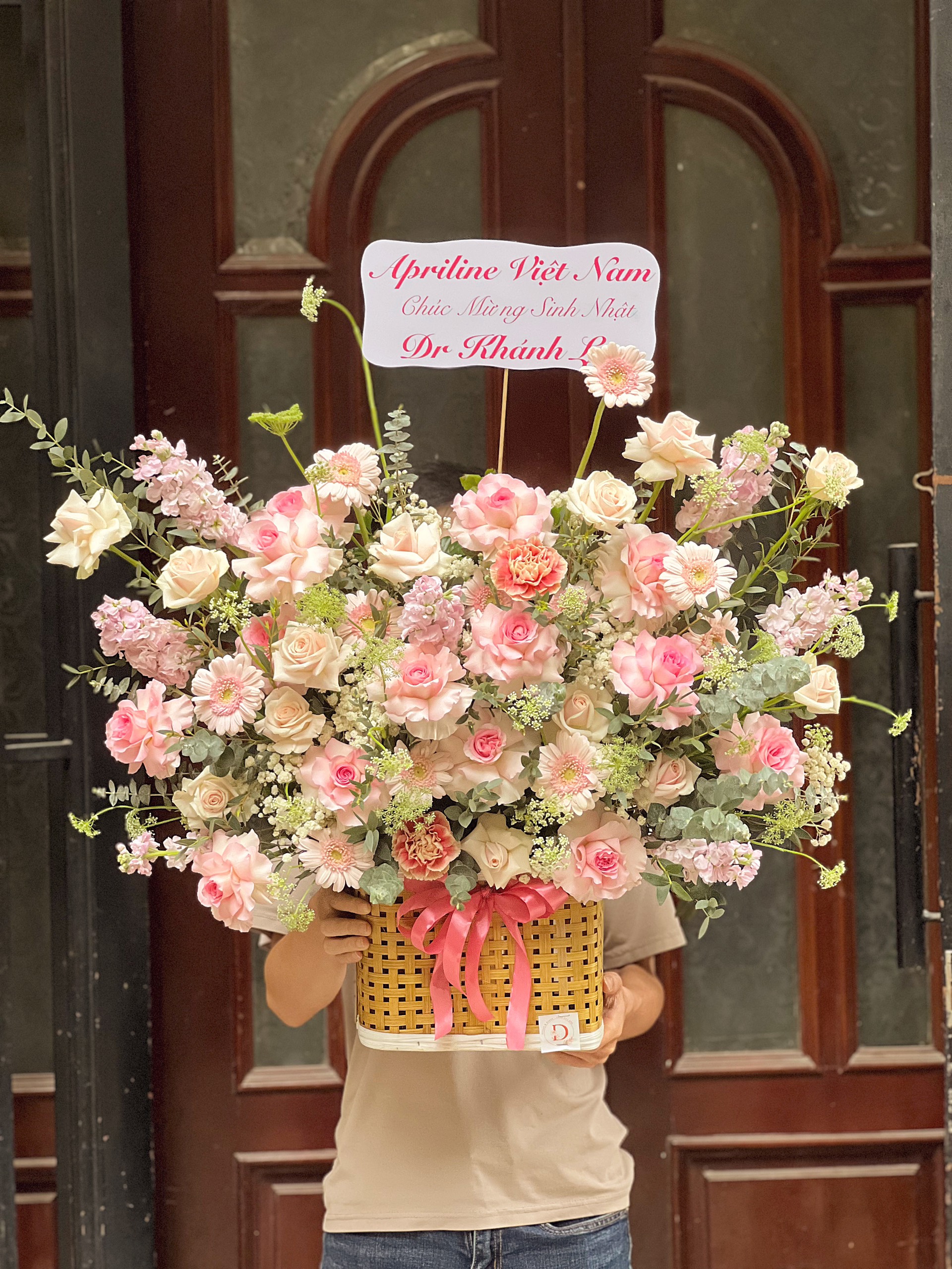 Giỏ hoa đẹp - HG025