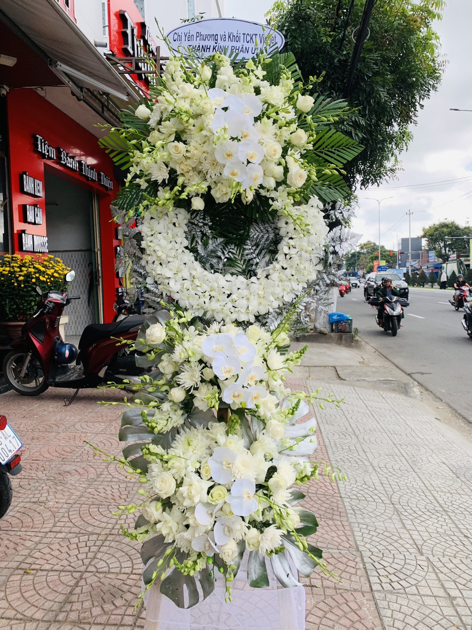 Hoa chia buồn - HCB003